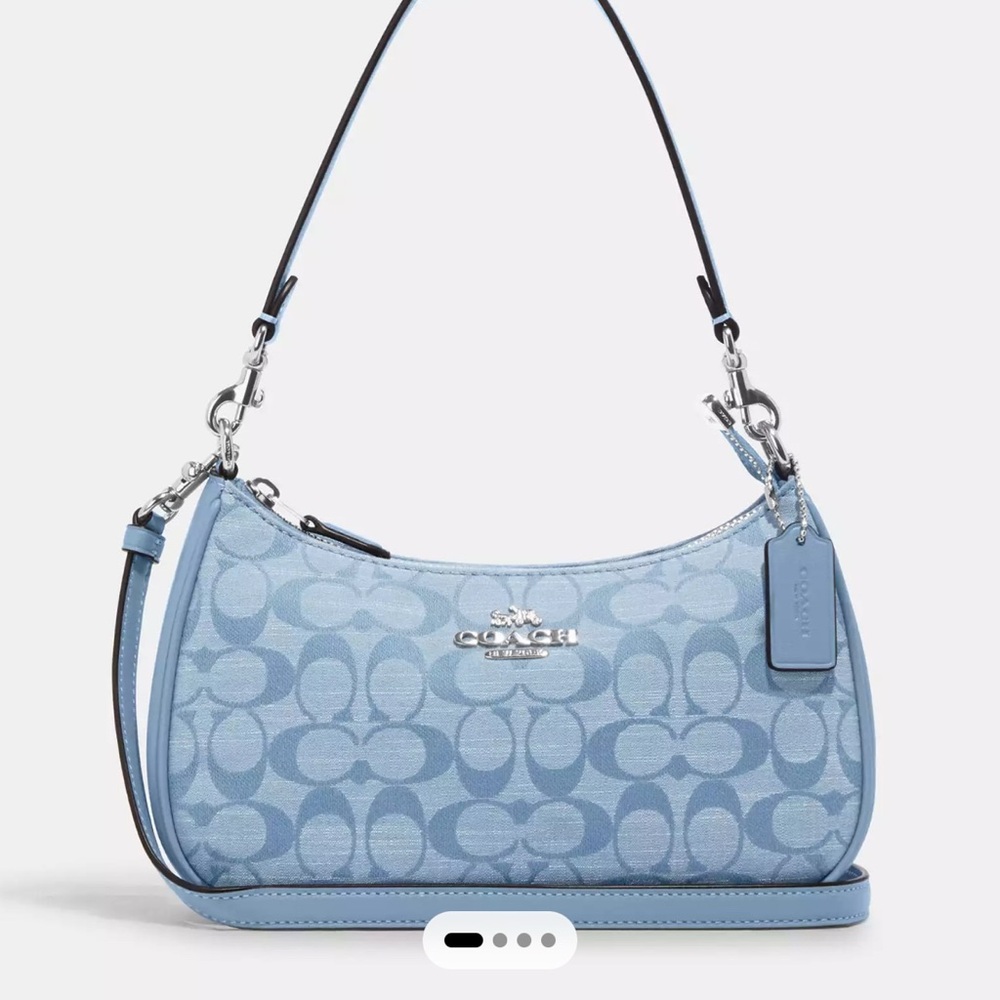 Coach Teri Shoulder Bag In Signature Chambray